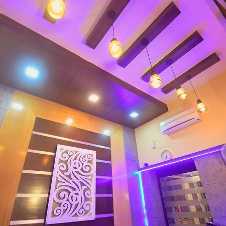 Hotel Jingle Inn Kolkata Ngoại thất bức ảnh