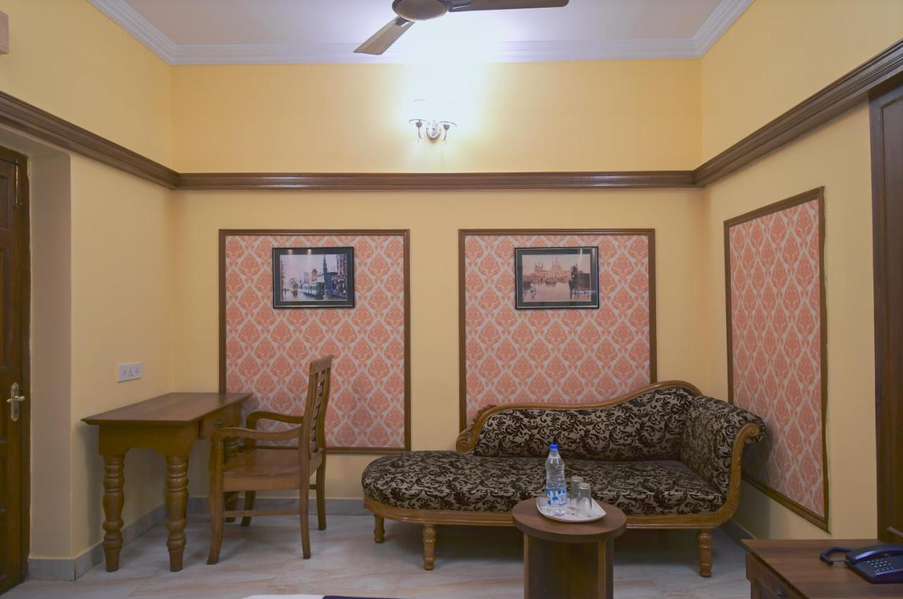 Hotel Jingle Inn Kolkata Ngoại thất bức ảnh